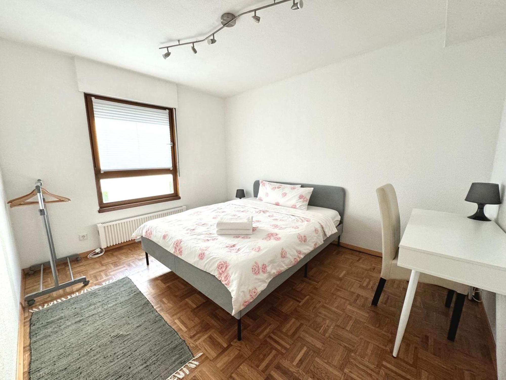 H&h - Full Equipped Near Mercedes In Apartment *