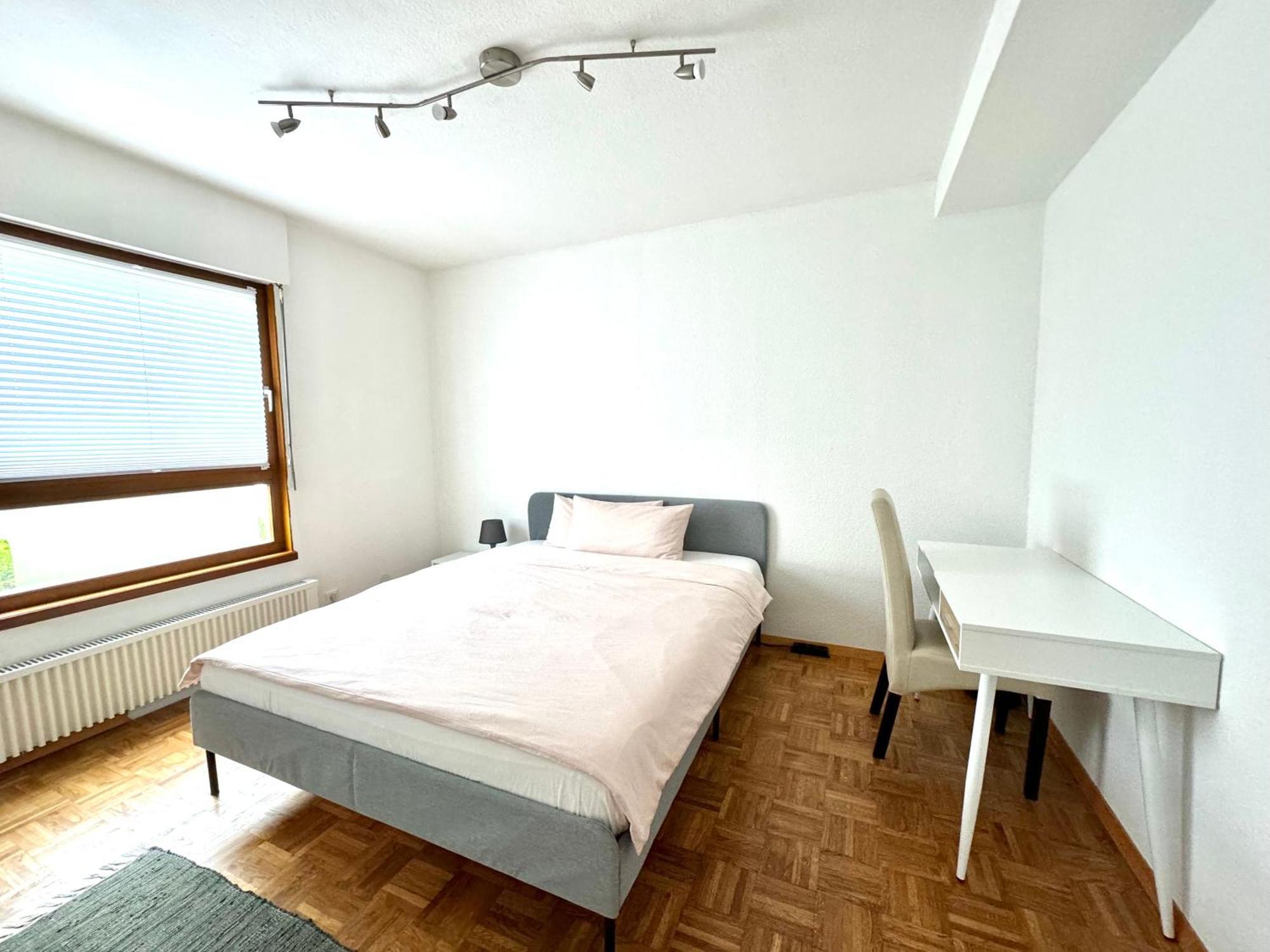 H&h - Full Equipped Near Mercedes In Apartment Sindelfingen